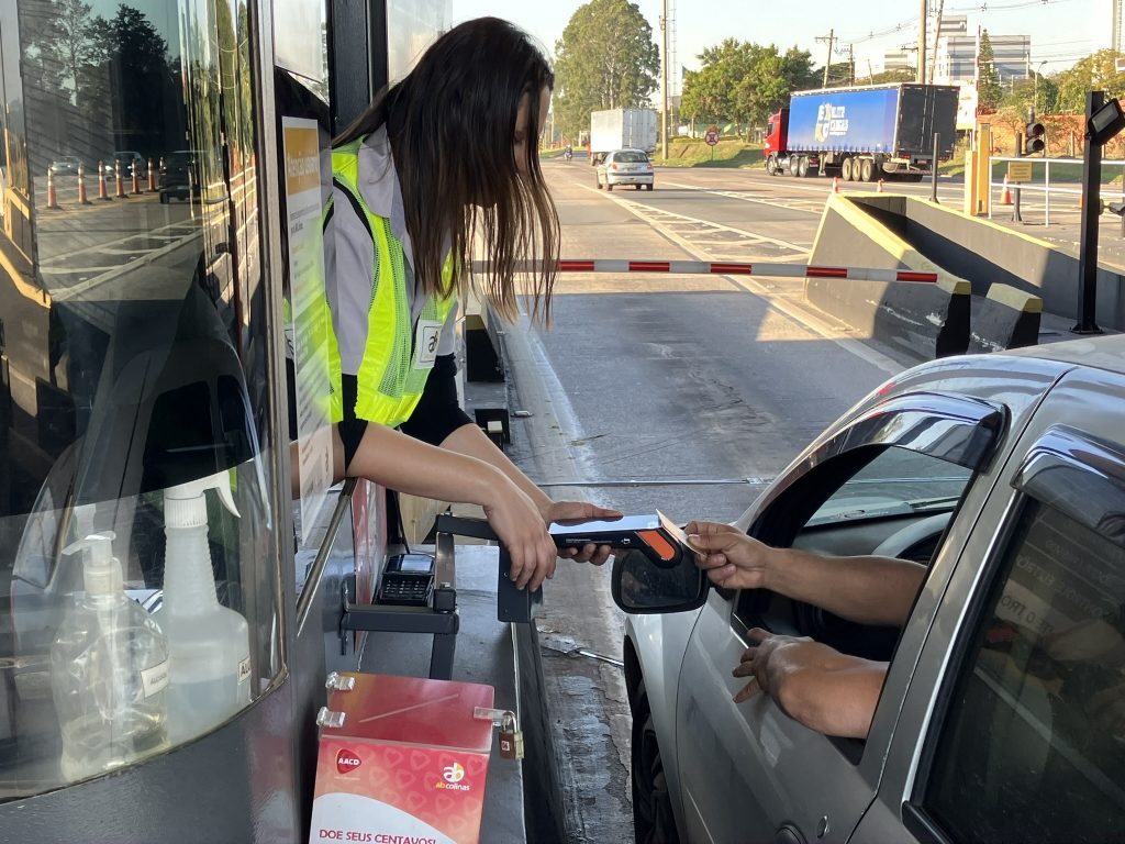 Pagamento na rodovia concessionária