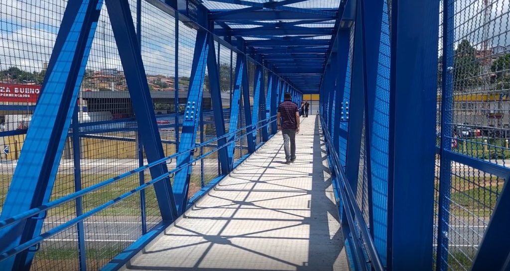 Graças a investimentos e outras razões a taxa de acidentes nas rodovias concedidas no Brasil caiu cerca de 51% nos últimos 20 anos.