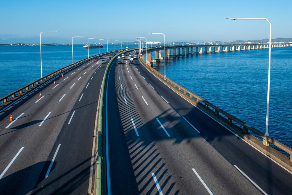 A EcoRodovias publicou hoje o seu Relatório Integrado de 2023 onde constam suas metas de sustentabilidade para serem alcançadas até 2030.