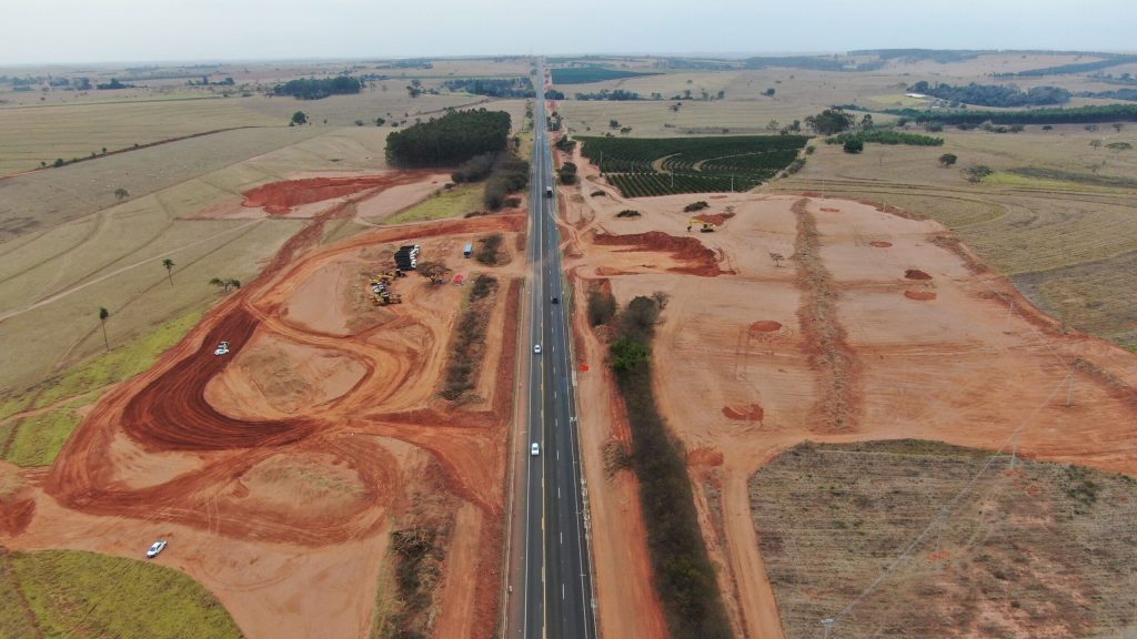 Duplicação traz mais mobilidade, conforto e segurança aos usuários que terão mais agilidade no deslocamento e conforto ao trafegar.