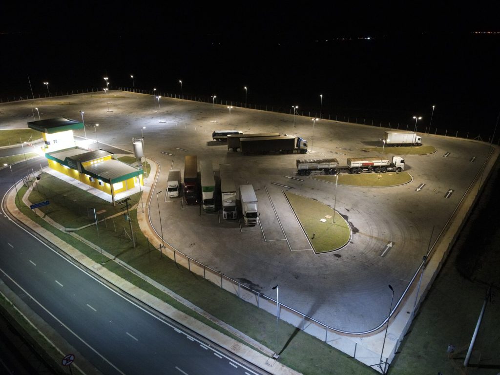 Iniciativas em prol dos caminhoneiros